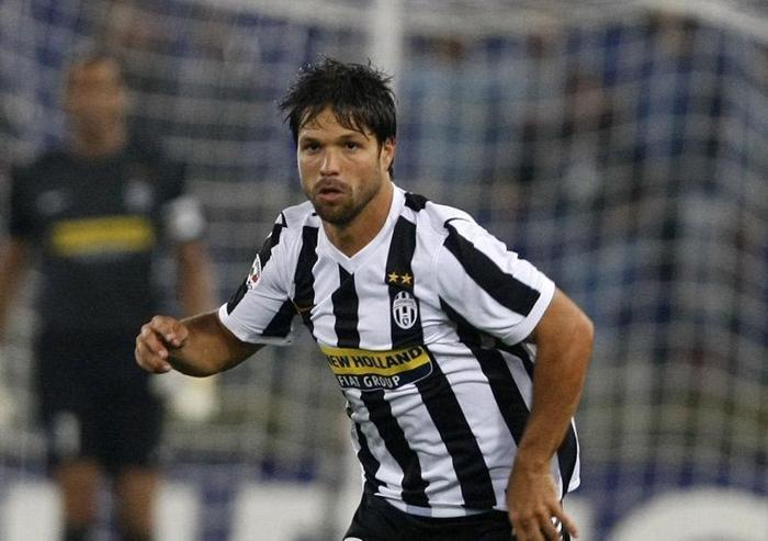 Kare kare Diego Ribas