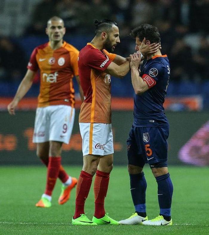 Emre Belözğlundan önemli açıklamalar