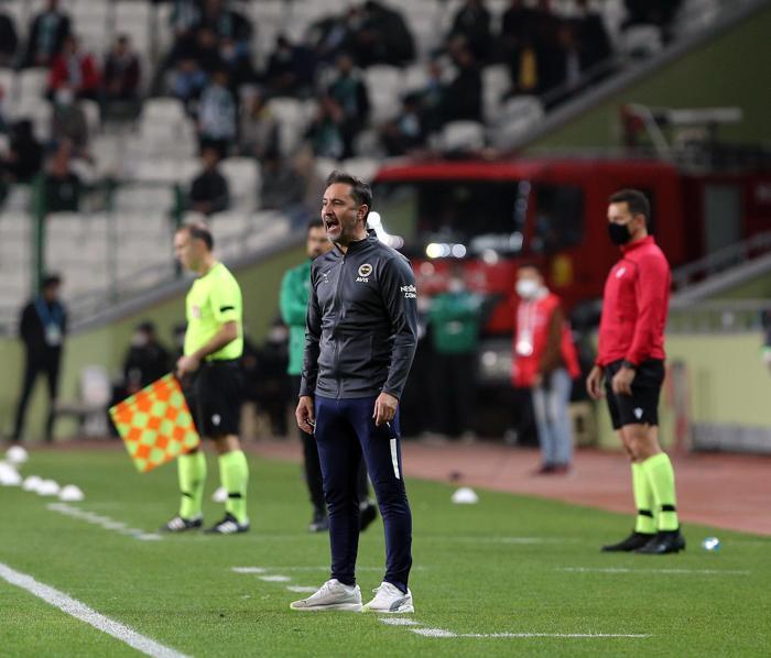 Fenerbahçeden Konyada şok başlangıç Vitor Pereira, çılgına döndü