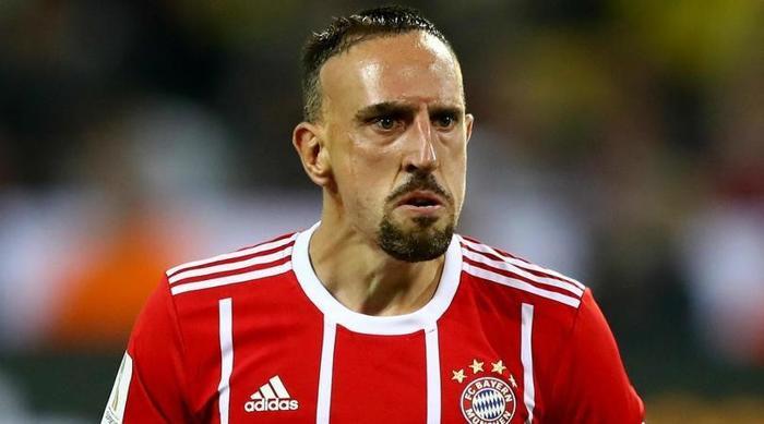 2018 yılında sözleşmesi bitecek olan 50 futbolcu