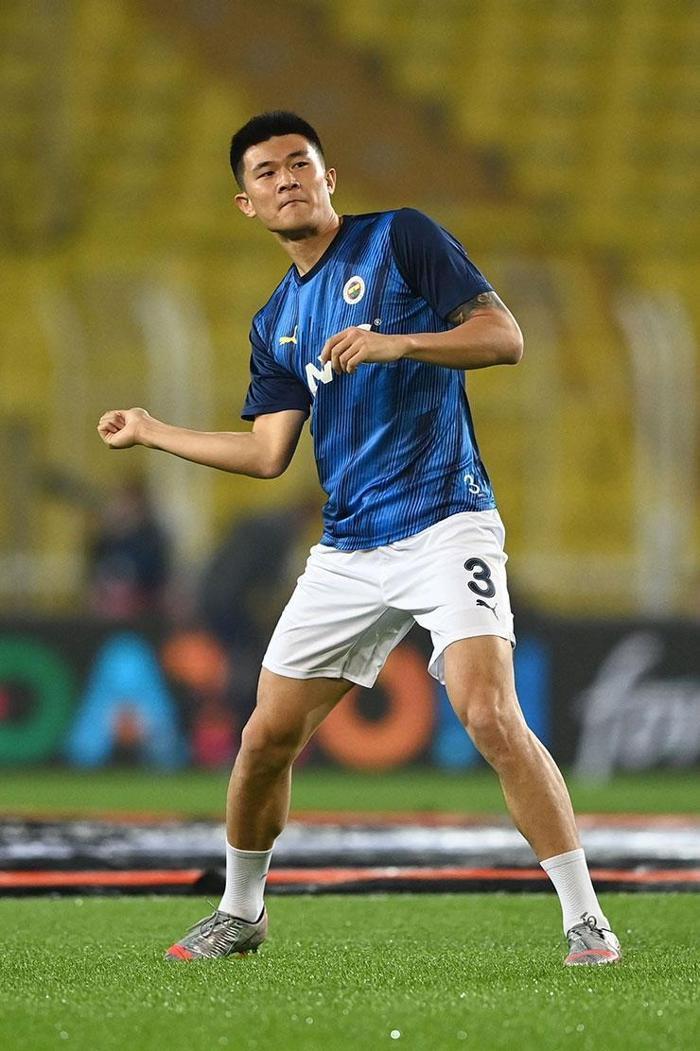 Fenerbahçenin Konyaspor muhtemel 11i Sürpriz tercih