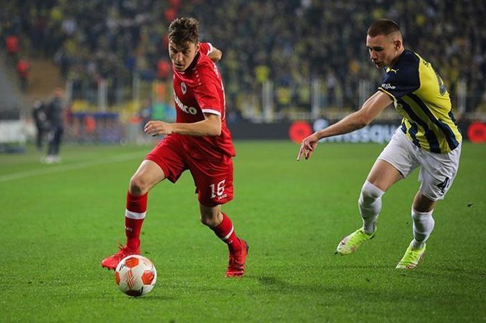 Fenerbahçenin Konyaspor muhtemel 11i Sürpriz tercih