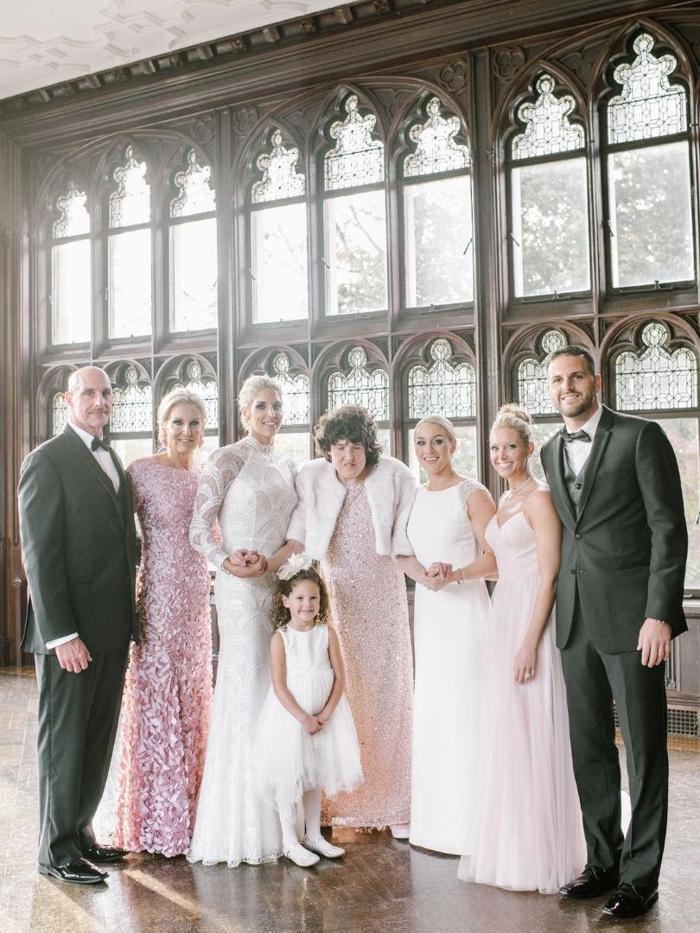 Elena Delle Donne evlendi