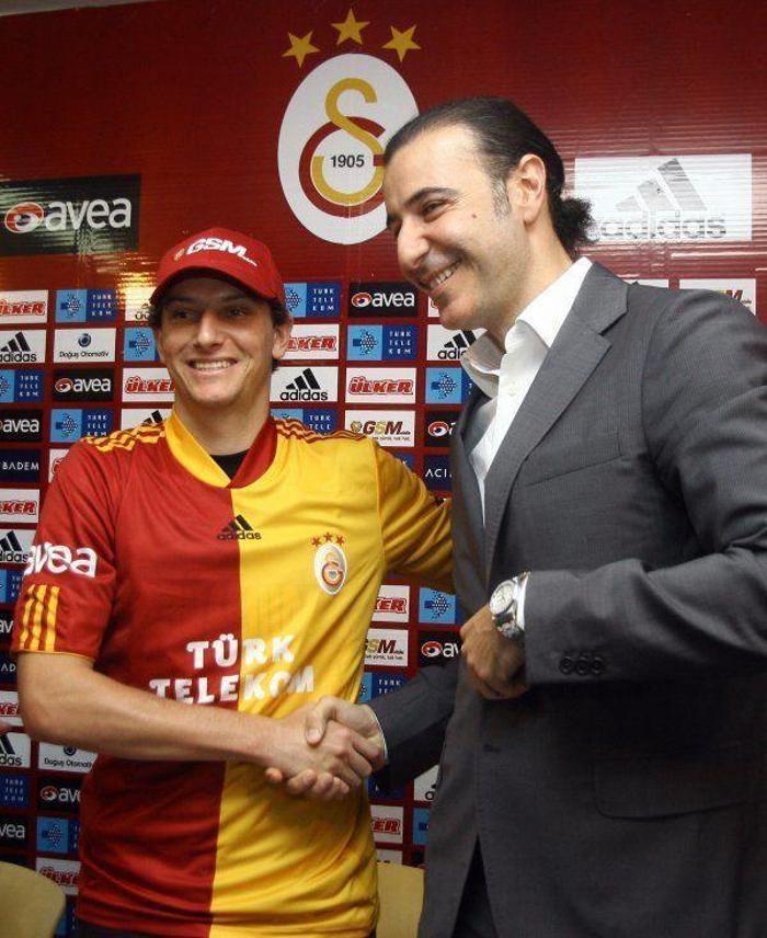 Alex, Hagi ve Sergen Yalçının yerine transfer edilen isimler