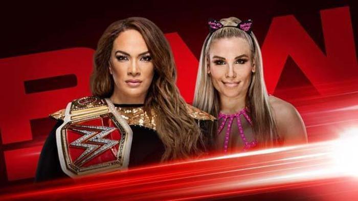 WWE dövüşçüleri jakuziye üstsüz girdi