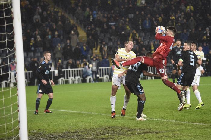 Fanatik yazarlarının Fenerbahçe - Dinamo Zagreb maçı yorumları