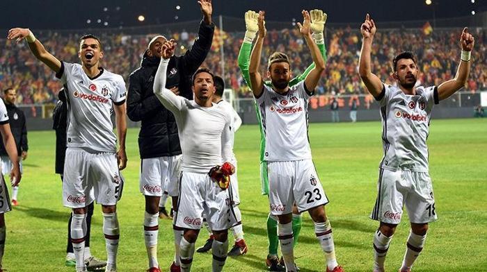 Spor yazarlarının Göztepe - Beşiktaş maçı yorumları...