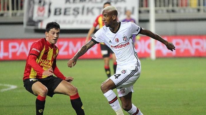 ALİ ECE / ŞAPKADAN KARTAL ÇIKARDI