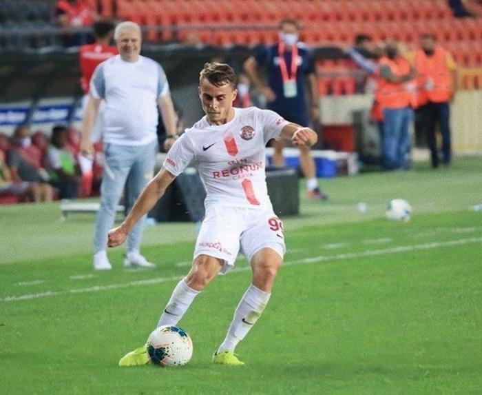 Son dakika haberi Galatasarayda Ocakta büyük transfer operasyonu