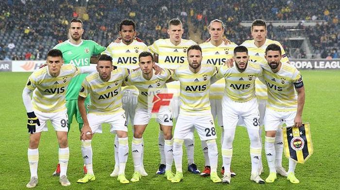 Fenerbahçe-Dinamo Zagreb maçından kareler