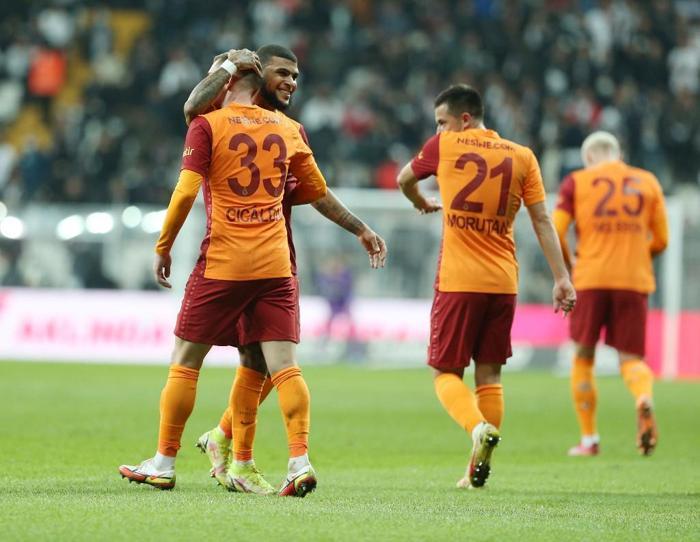 Köşe yazarları Beşiktaş - Galatasaray maçını değerlendirdi