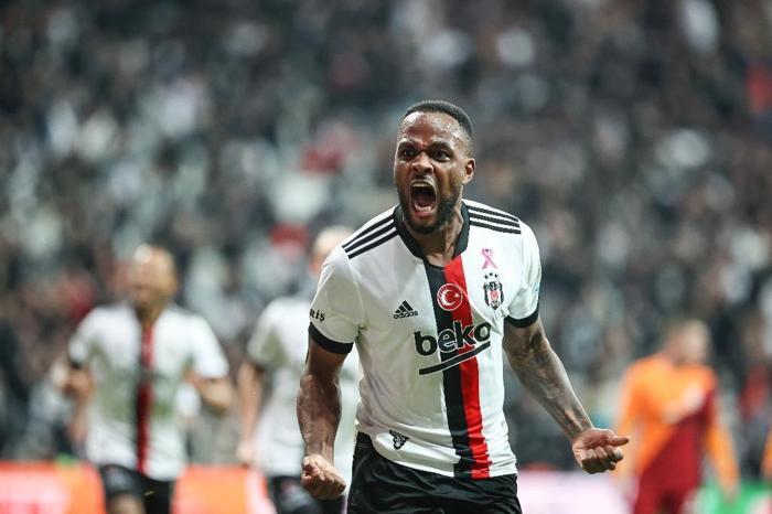 Köşe yazarları Beşiktaş - Galatasaray maçını değerlendirdi