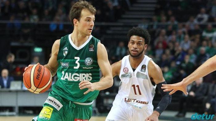 Çekişmeli maçta kazanan Zalgiris