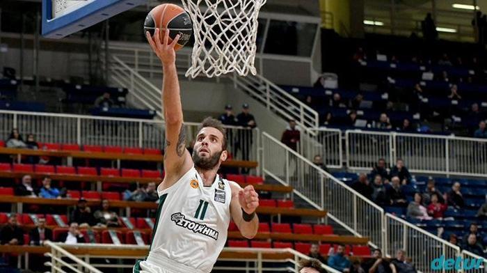 Panathinaikos rahat kazandı