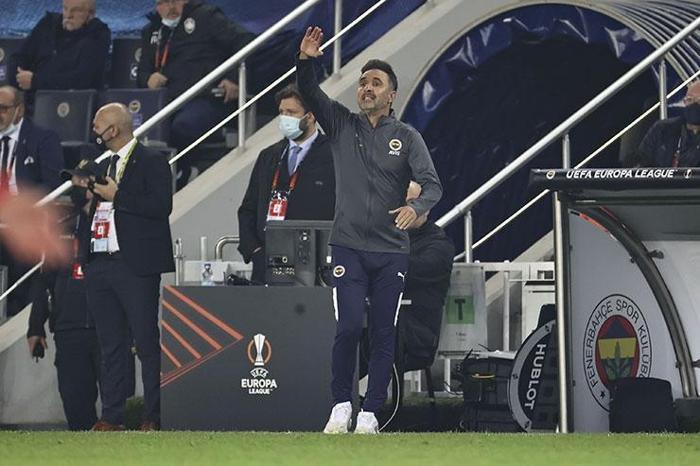 Fenerbahçede şoke eden tablo 10 hafta üst üste farklı kadro