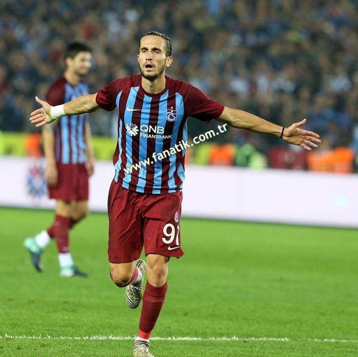 Trabzonspor - Galatasaray maçında sürpriz ziyaretçiler