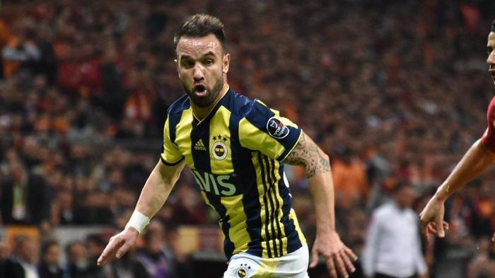 Fenerbahçeli Mathieu Valbuenadan transfer açıklaması