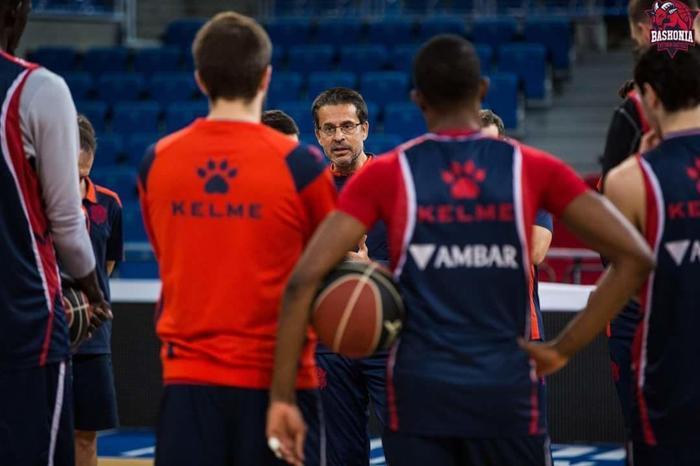 Baskoniada Martinez yönetimindeki ilk antrenman gerçekleşti