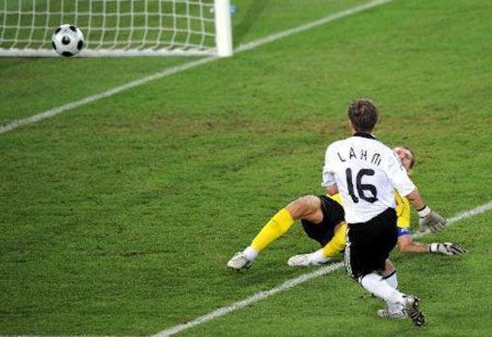 ALMANYA 3-2 TÜRKİYE