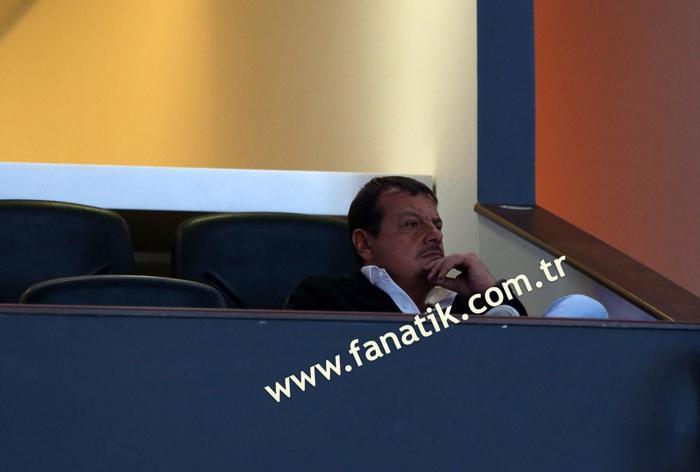 Anadolu Efes - CSKA Moskova maçında Ergin Ataman sürprizi