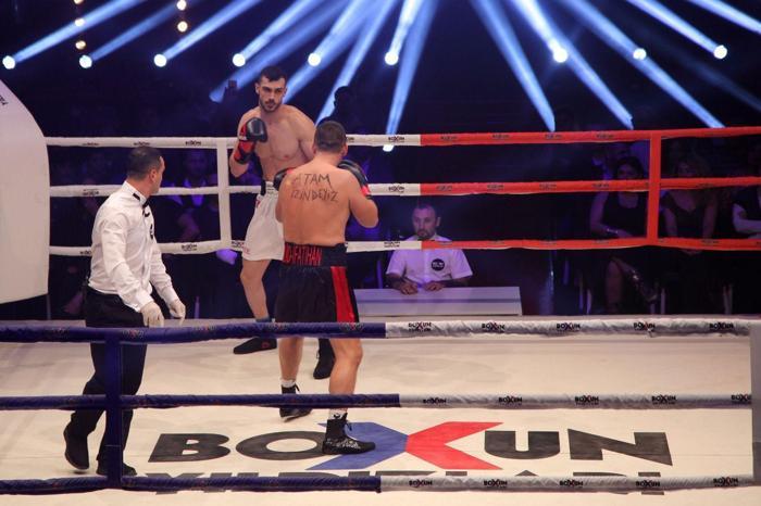 Boksun Yıldızları Tv8de devam ediyor 3. bölümde kimler kazandı