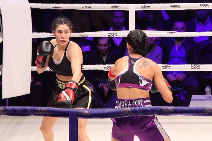 Boksun Yıldızları Tv8de devam ediyor 3. bölümde kimler kazandı