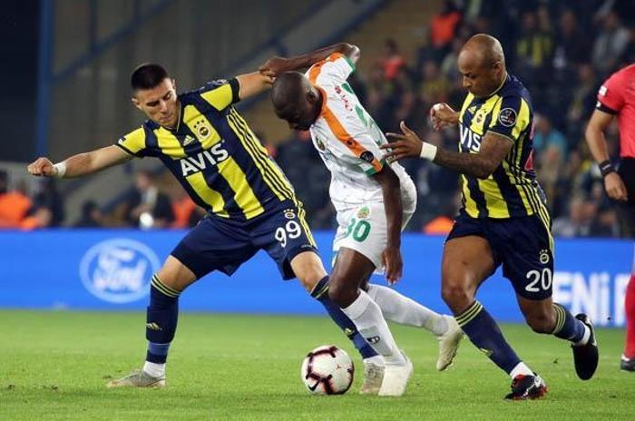 İnanılmaz Fenerbahçe ile Başakşehir arasındaki fark...