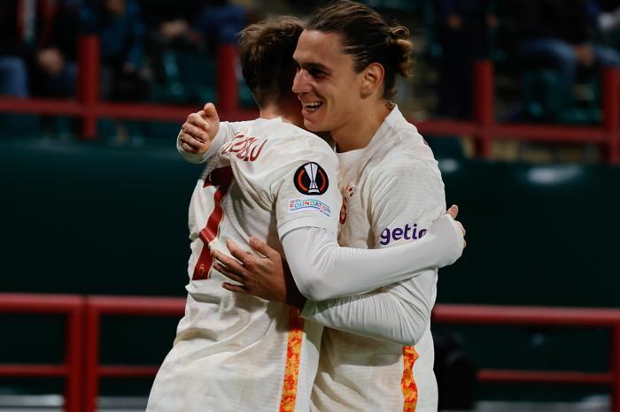 Fanatik yazarları Galatasarayın Lokomotiv Moskova galibiyetini değerlendirdi