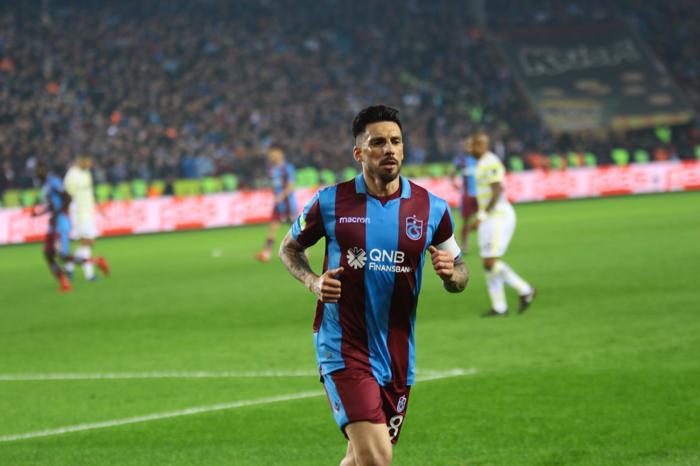 Gecenin sorusu (Zafer Büyükavcı)