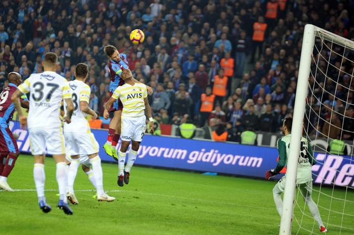 Fanatik yazarlarının Trabzonspor - Fenerbahçe maçı yorumları