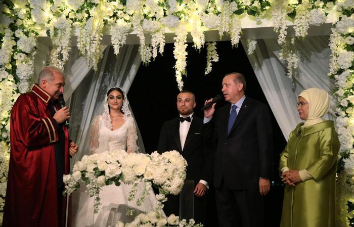 Gökhan Töre evlendi