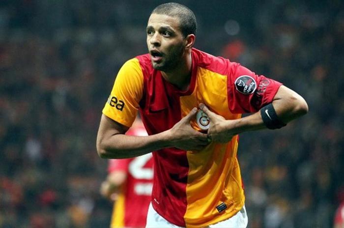 Son dakika haberi Floryada Felipe Melo sürprizi...