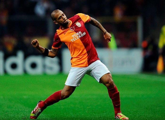 Son dakika haberi Floryada Felipe Melo sürprizi...