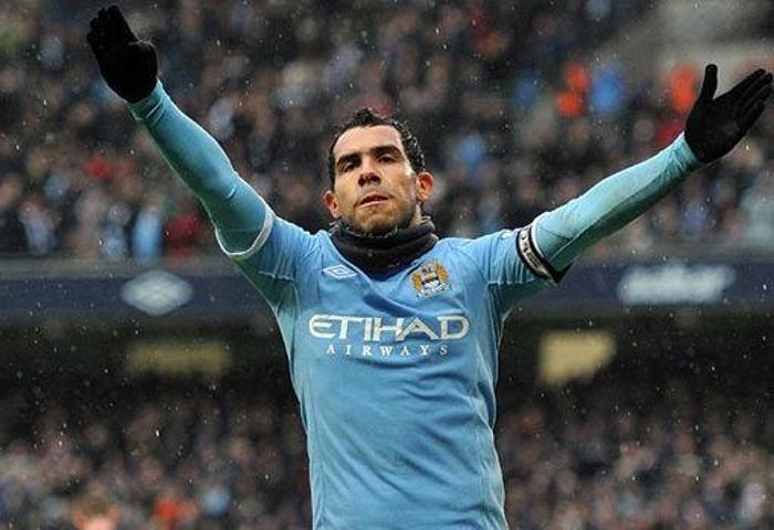 CARLOS TÉVEZ