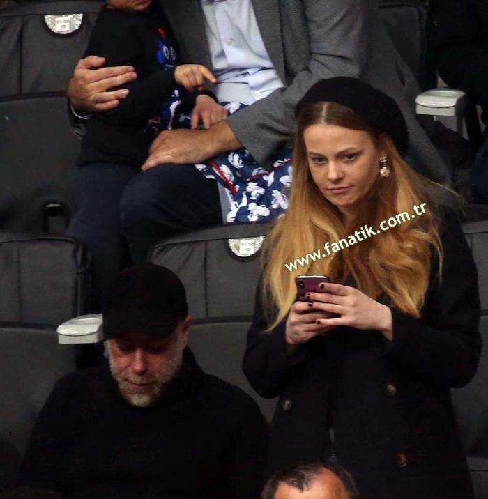 Naz Elmas, Beşiktaş - Galatasaray maçında