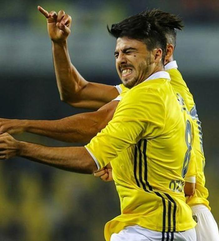 Babelden Fenerbahçeli futbolculara gönderme