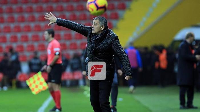 Akıllara olaylı derbi geldi Şenol Güneşe yabancı madde atıldı