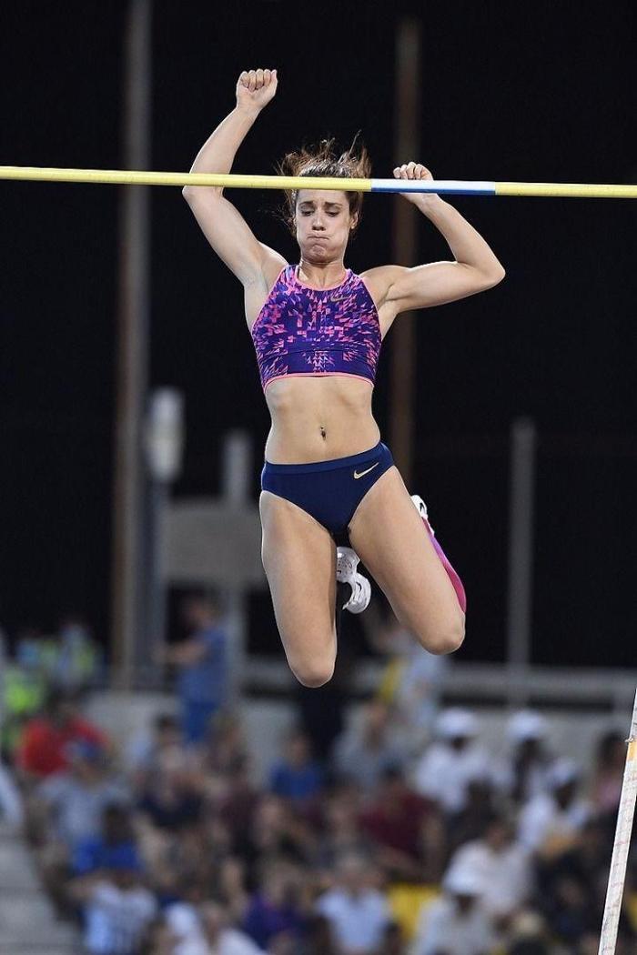 Katerina Stefanidi 2017de Avrupanın en iyi kadın sporcusu seçildi