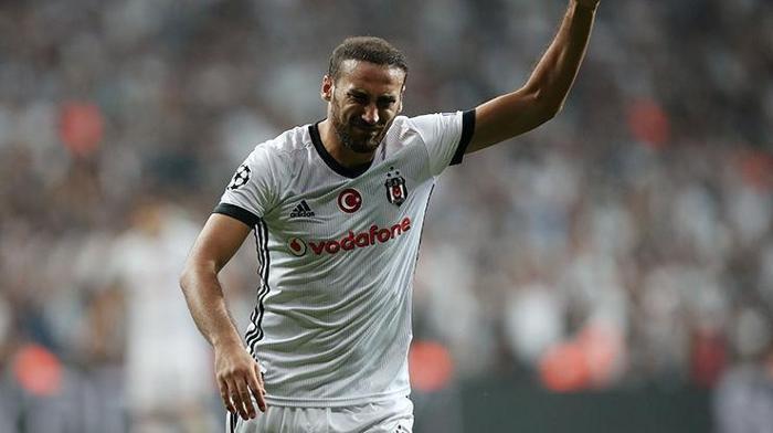 Sürpriz transfer harekatı Aranan golcü bulundu...