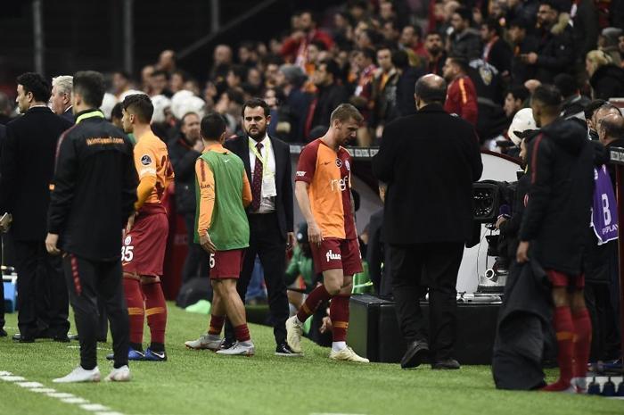 KIRMIZI İPTAL EDİLMEZDİ