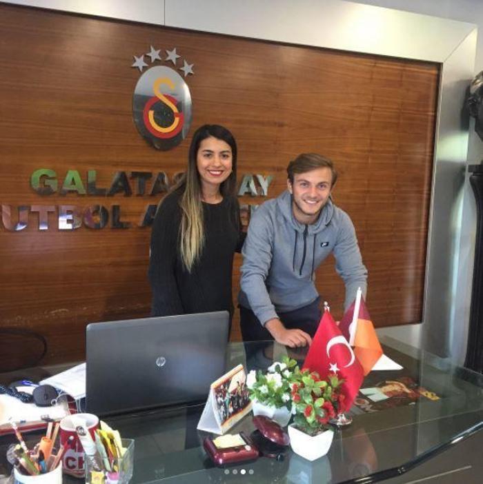Celil Yüksel Galatasaray ile 3 yıllık sözleşme imzaladı