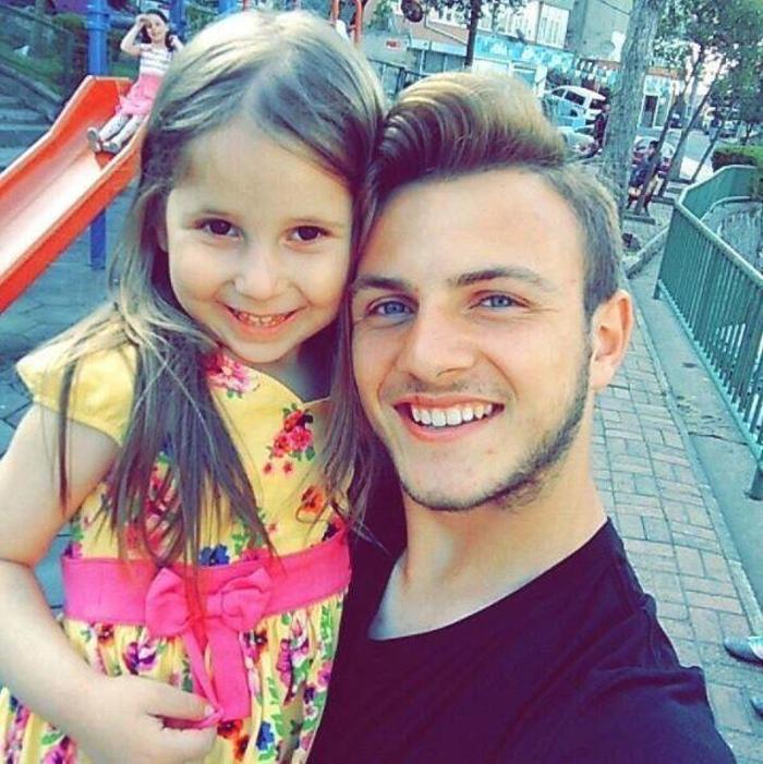 Celil Yüksel Galatasaray ile 3 yıllık sözleşme imzaladı
