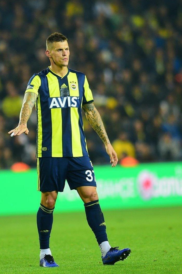 Fenerbahçeli Martin Skrtelin menajerinden transfer açıklaması