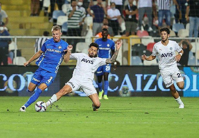 Son dakika Fenerbahçe haberi Vitor Pereiradan Mesut Özil ve Sosa sürprizi Trabzonspor karşısında...