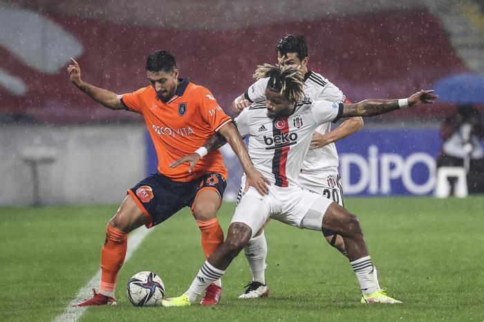 Fanatik yazarları Başakşehir - Beşiktaş maçını yorumladı