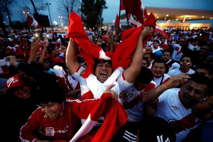 Perulular Buenos Airese akın etti
