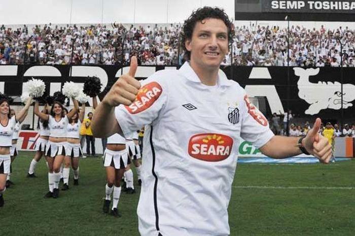 Elano Blumer