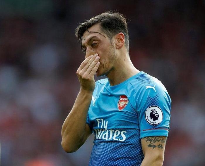 Beşiktaş bombayı patlatıyor Mesut Özil...