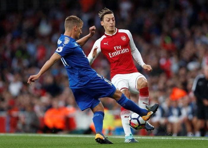 Beşiktaş bombayı patlatıyor Mesut Özil...