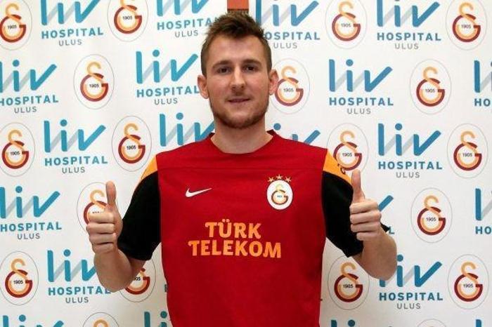 Izet Hajrovic